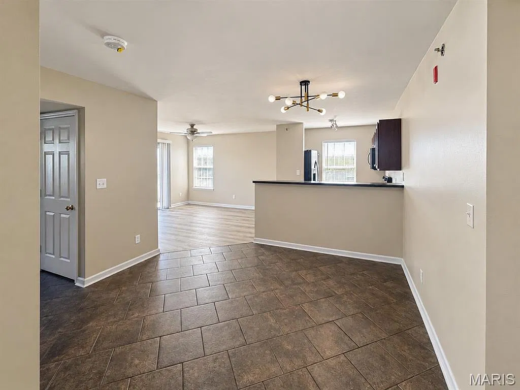 2 bed, 2.0 bath, 1018 sqft, $1,450 — Photo 4