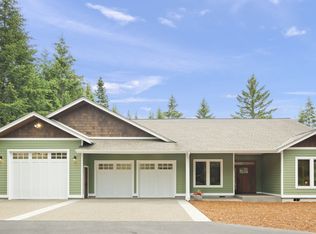 6301 Foxtrail Ct NE, Olympia, WA 98516