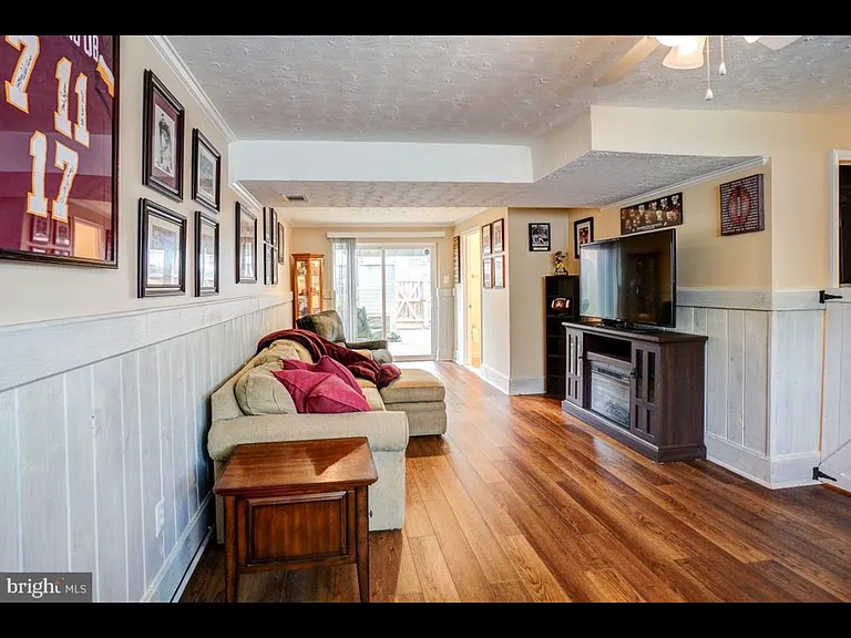 19517 Wootton Ave — Photo 27