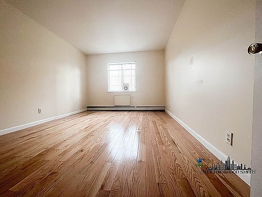 4th image of 231 Marion St #1