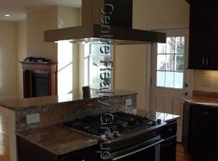 41-43R Court St, Newton, MA 02458