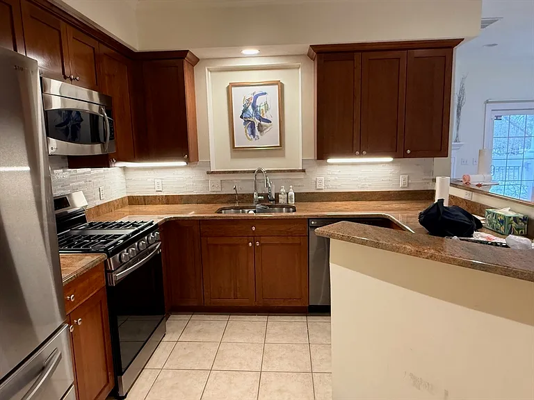 2000 Davenport Ave #2107 — Photo 10