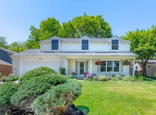 1553 Aztec Cir, Naperville, IL 60563