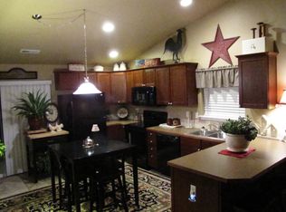 6121 Robert Wayne Dr, Pasco, WA