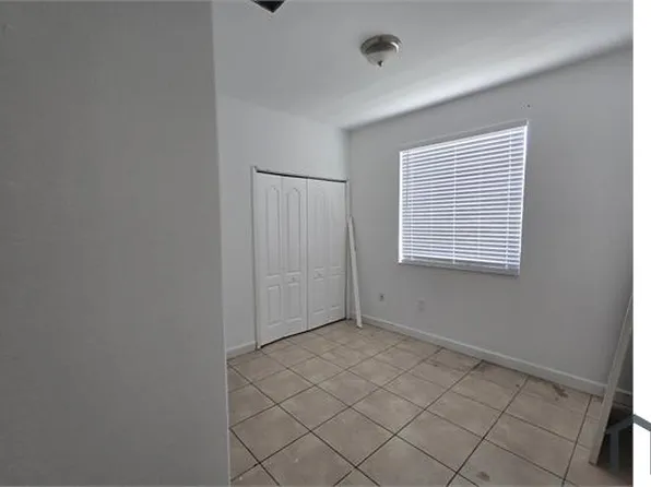 1661 SE 29th Ct, Homestead, FL
