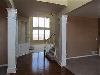 2nd image of 4082 Stratford Ln