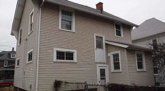 2nd image of 1116 Park Ave SW