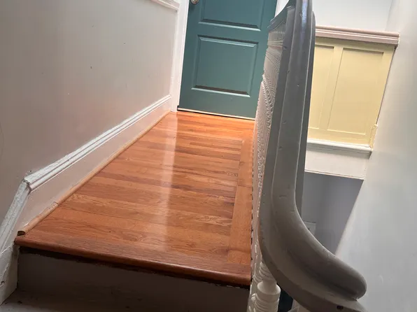 205 S 42nd St APT C1, Philadelphia, PA 19104