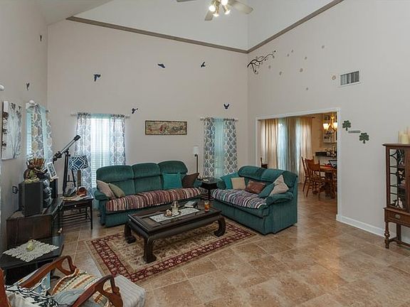 5th image of 3415 Thomas Cove Dr