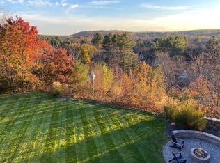 988 Quaker St, Northbridge, MA 01534