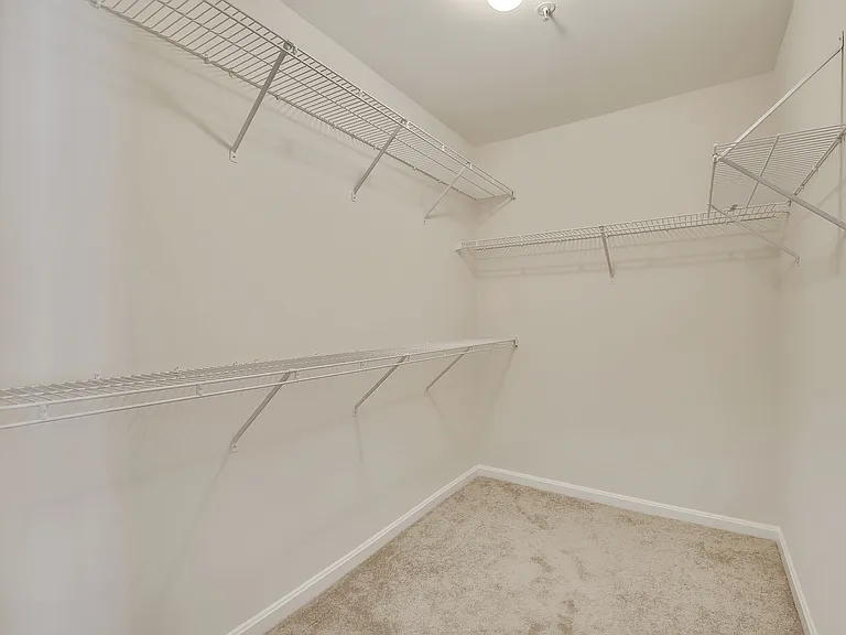 15305 Diamond Cove Ter #7-B — Photo 13