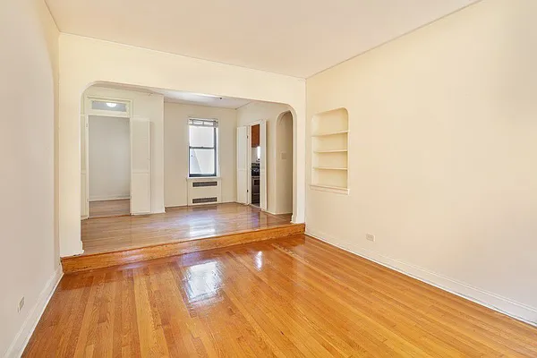 Rented by Compass | media 17