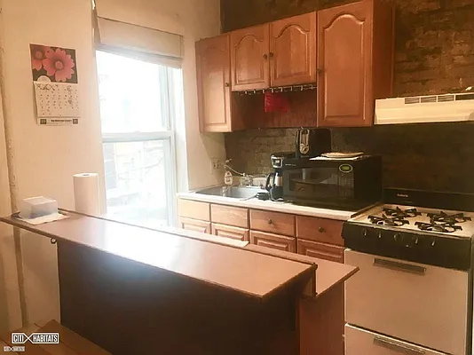 Rented by Corcoran | media 4