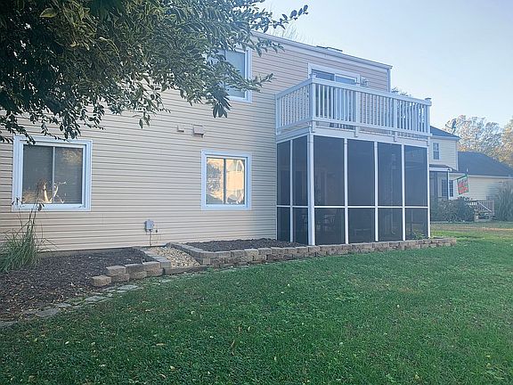 5th image of 404 Dunham Massie Dr