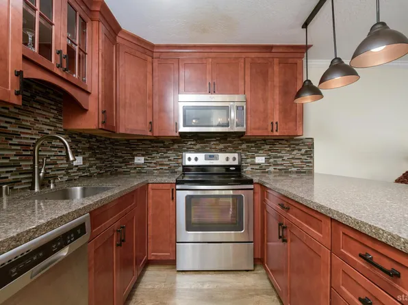 3535 Lake Tahoe Blvd #218, South Lake Tahoe, CA 96150
