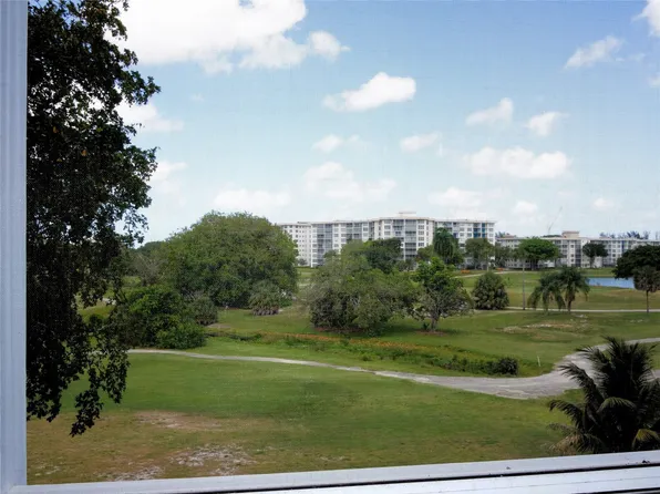 2901 S Palm Aire Drive #408, Pompano Beach, FL 33069