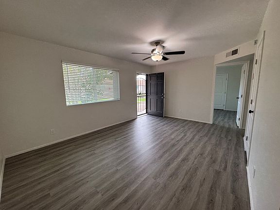 3rd image of 2016-2020 N 51st St #2016-03