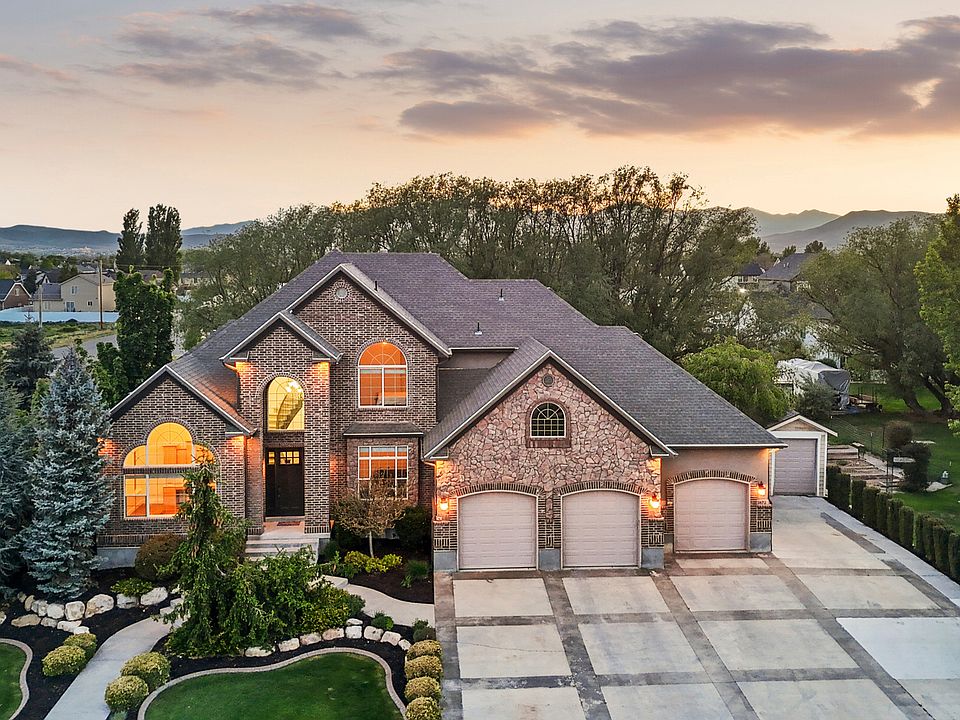 1st image of 1872 S Country Ln W
