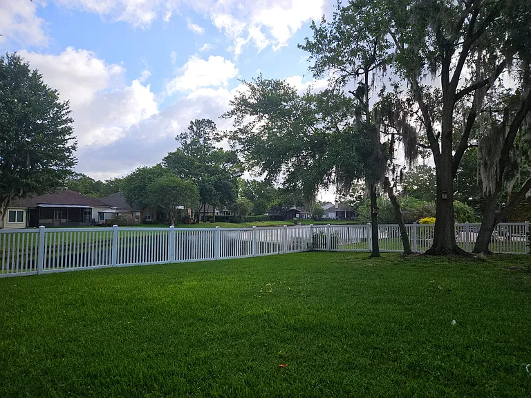 2270 Keaton Chase Dr — Photo 5