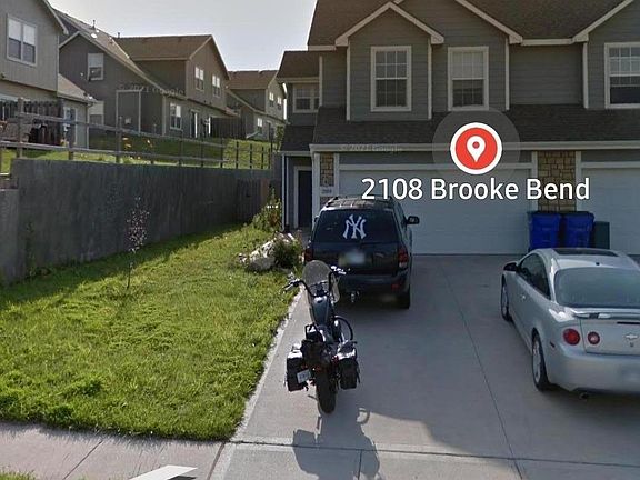 2nd image of 2108 Brooke Bnd