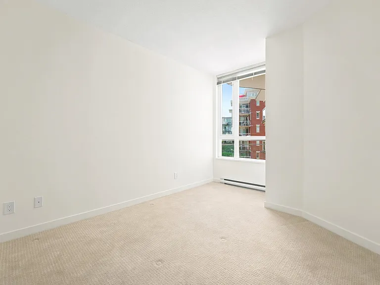 4028 Knight St #516 — Photo 11