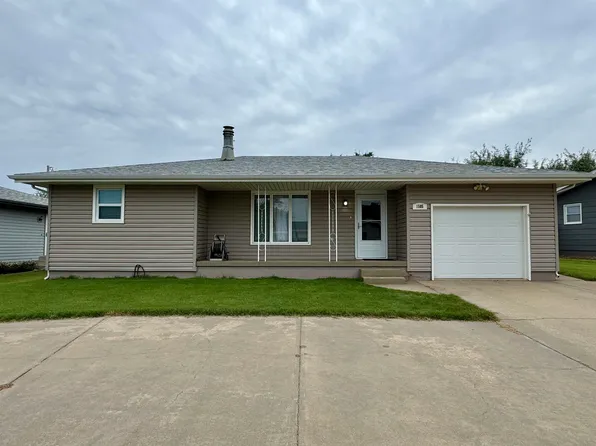 1505 Henry Dr, Hays, KS 67601