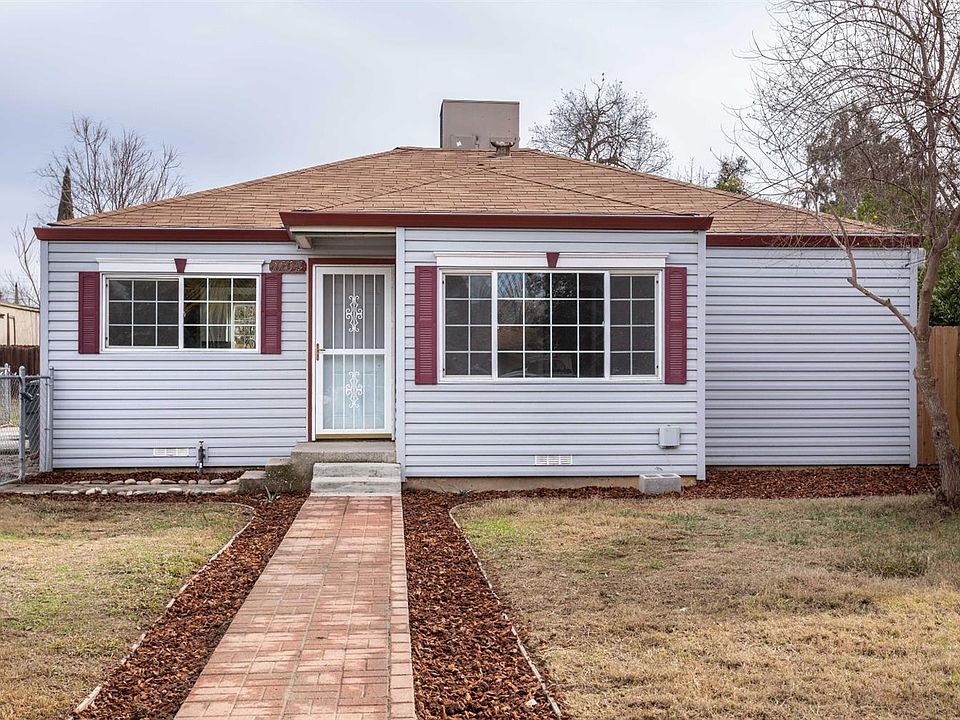 1st image of 1104 Holly Ave
