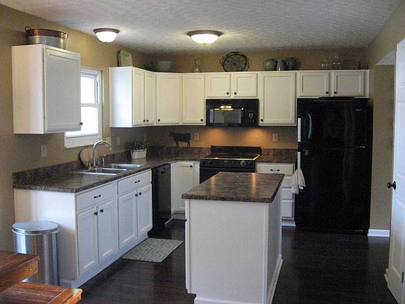 4th image of 3166 Heather Meadow Pl