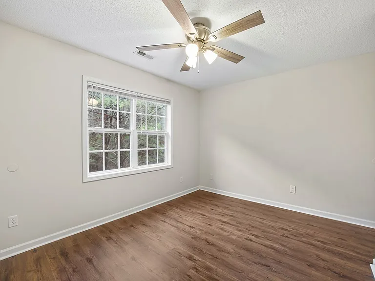 180 Park Place Dr — Photo 15