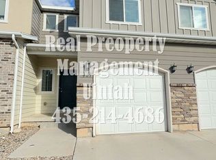 427 E Red Fox Ln, Vernal, UT 84078
