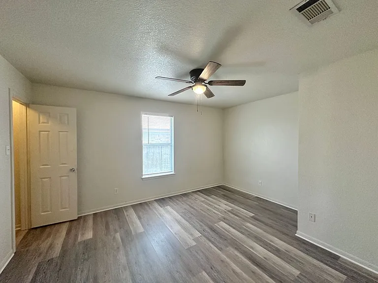 3705 Woodrow Dr — Photo 19