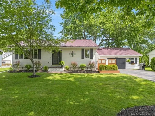 7 Birchwood Ct, Saint Stephen, NB E3L 2V2