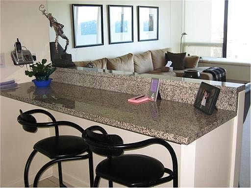 5th image of 2800 N Lake Shore Drive Fl 28th