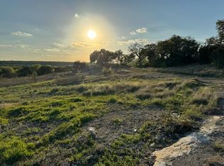 152 Bremond Rd, Coupland, TX 78615