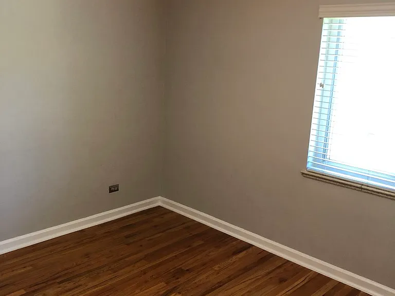595 S High St — Photo 10