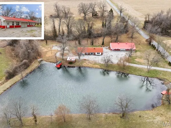 9004 E Us Highway 40, Troy, IL 62294