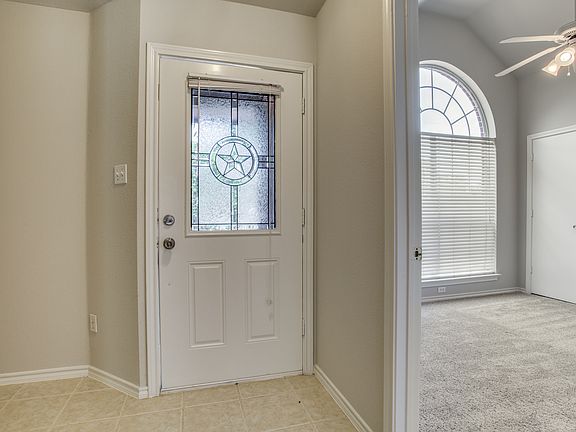 4th image of 113 Buckboard Dr