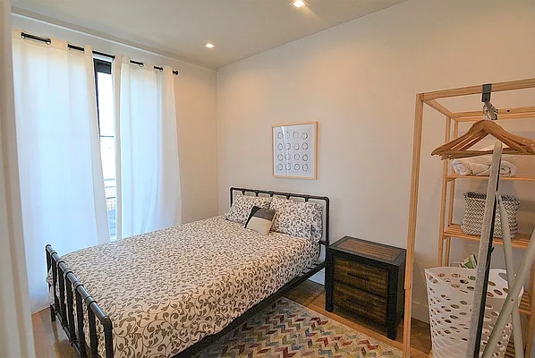 Rented by Hagstrom Management Inc | media 3