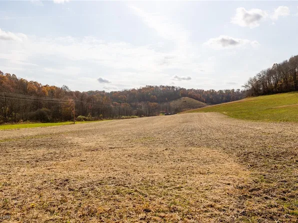 17360 Kedigh Hollow Rd SW, Newcomerstown, OH 43832