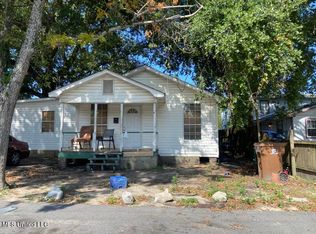 321 Heidenheim Ave, Biloxi, MS 39530