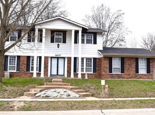 3837 Argonne Forest Dr, Florissant, MO