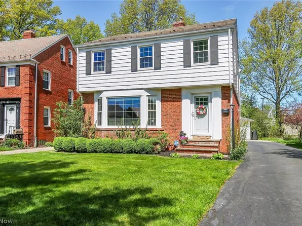 3809 Faversham Rd, University Heights, OH 44118