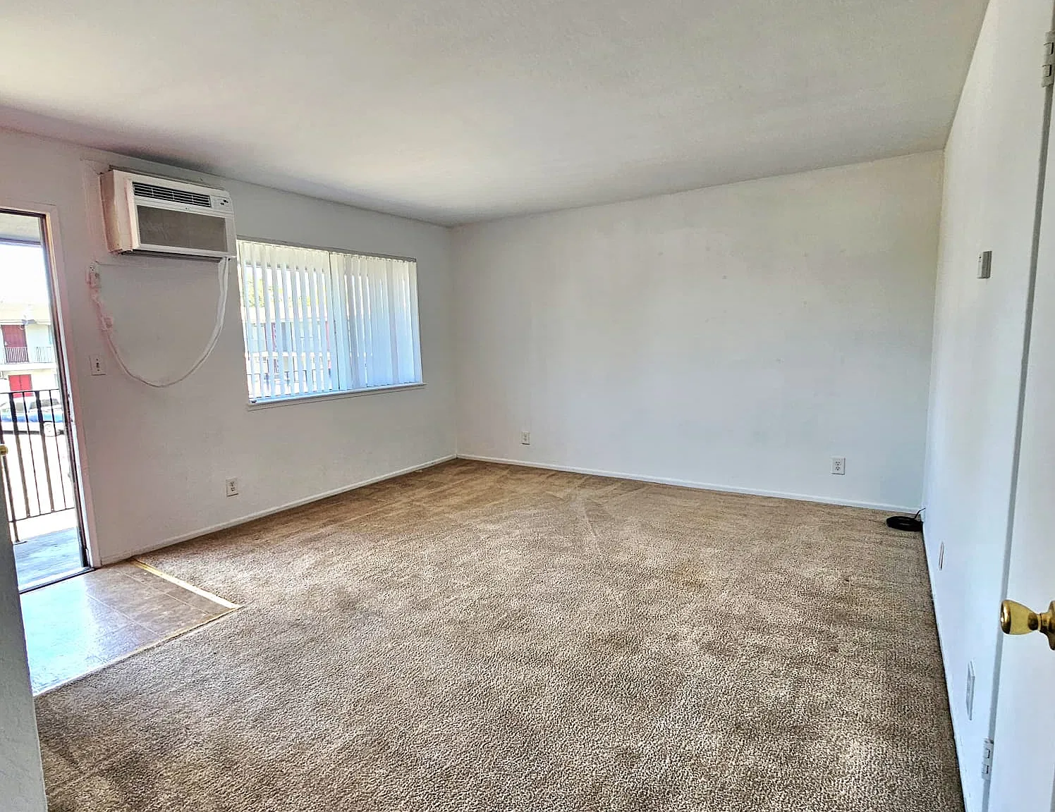 1 bed, 595 sqft, $1,195 — Photo 1