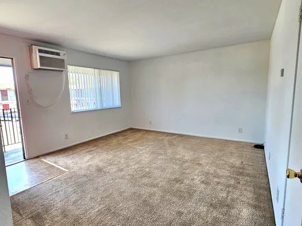 3226 Bell St #28, Sacramento, CA 95821