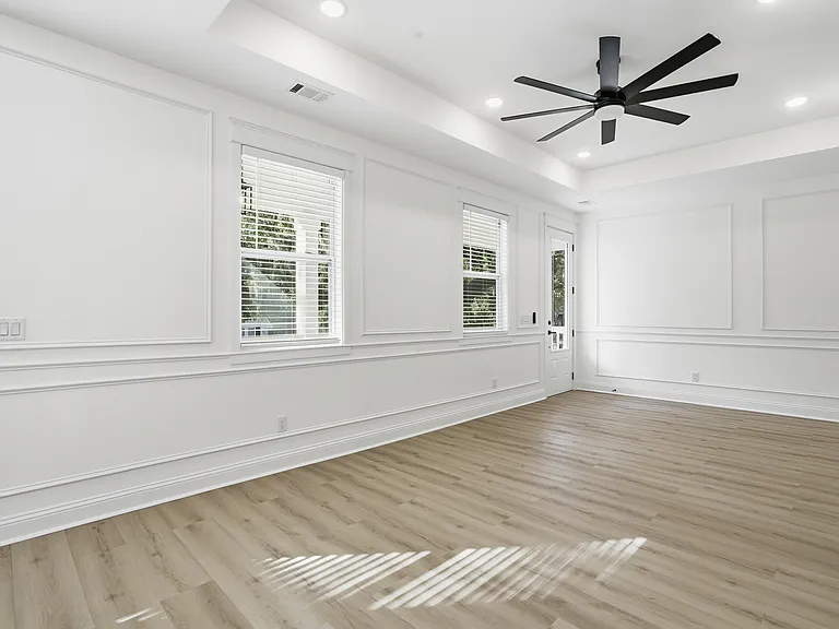 1228 E Anderson St #A — Photo 10