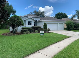 9015 Laurel Ridge Dr, Mount Dora, FL 32757