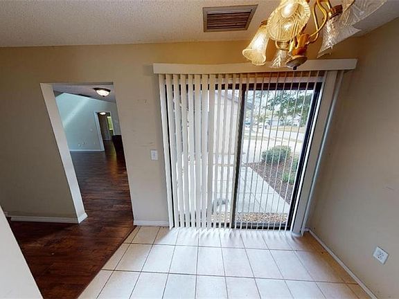 3rd image of 4170 Palau Dr