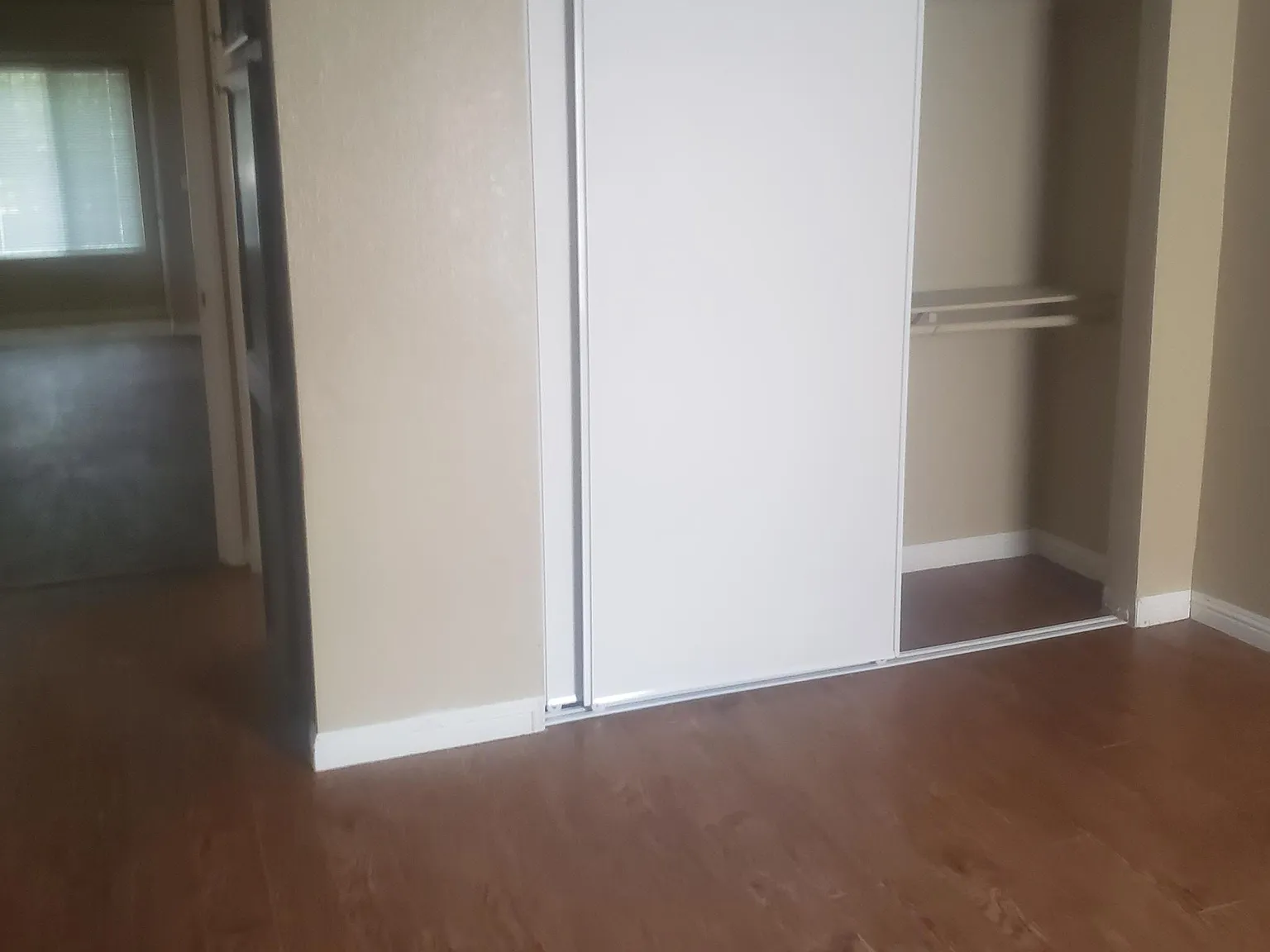 2 bed, 996 sqft, $1,095 — Photo 4