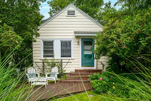 29 Warren Ave Photo 1