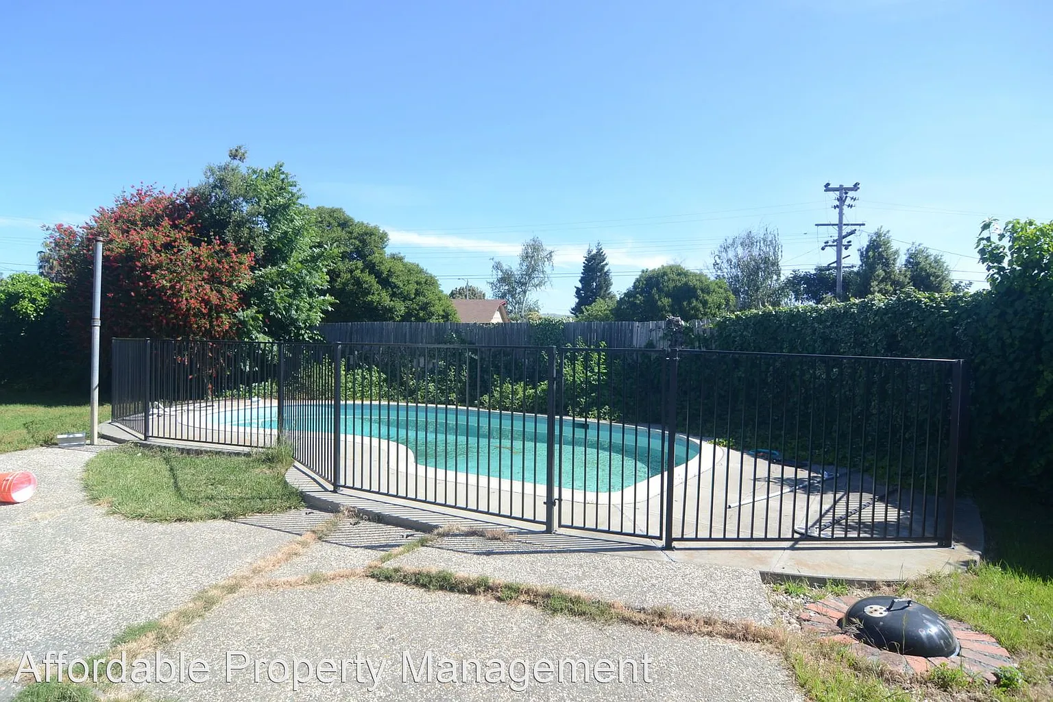 38514 Kimbro St photo 1